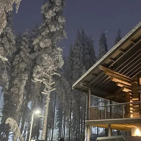 In Out Premium Villawestwind B * Levi