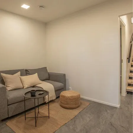 In Out Premium Villawestwind B *